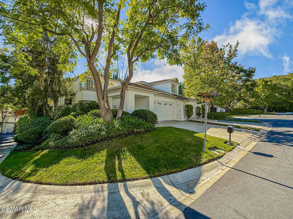 819 Riverrock Circle, Westlake Village, CA 91362