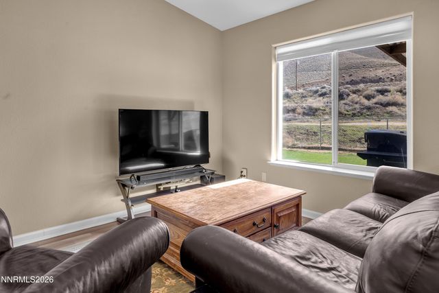 116 Ave De La Bleu De Clair, Sparks, NV 89434