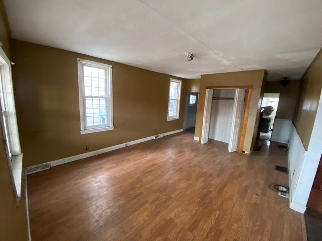 836 Duss Ave, Ambridge, PA 15003