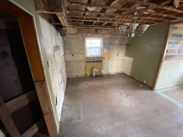 836 Duss Ave, Ambridge, PA 15003