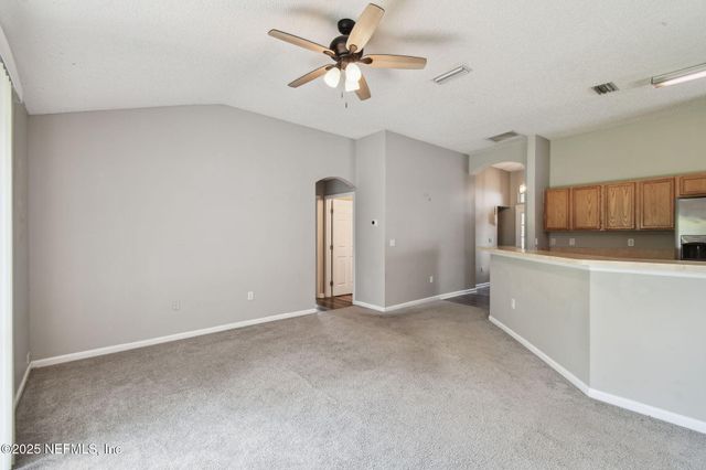 1880 CREEKVIEW Drive, Green Cove Springs, FL 32043