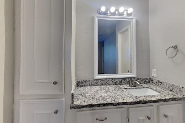 16731 Pebbleglen Drive, Houston, TX 77095