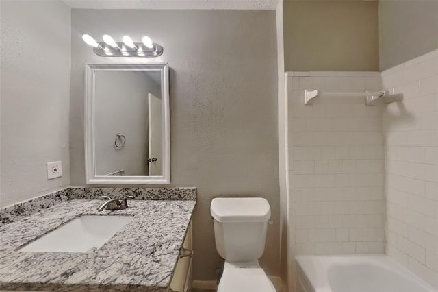 16731 Pebbleglen Drive, Houston, TX 77095