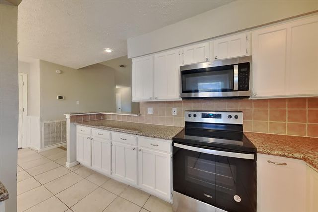16731 Pebbleglen Drive, Houston, TX 77095