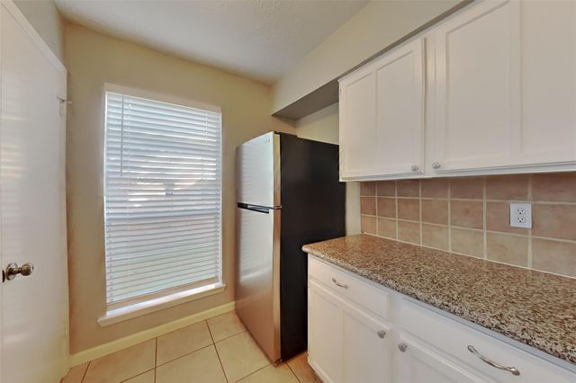 16731 Pebbleglen Drive, Houston, TX 77095