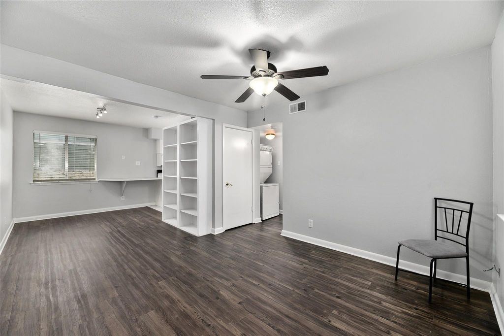 2408 Longview ST 113, Austin, TX 78705