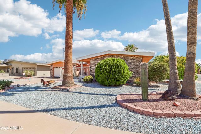 11129 W JACARANDA Drive, Sun City, AZ 85373