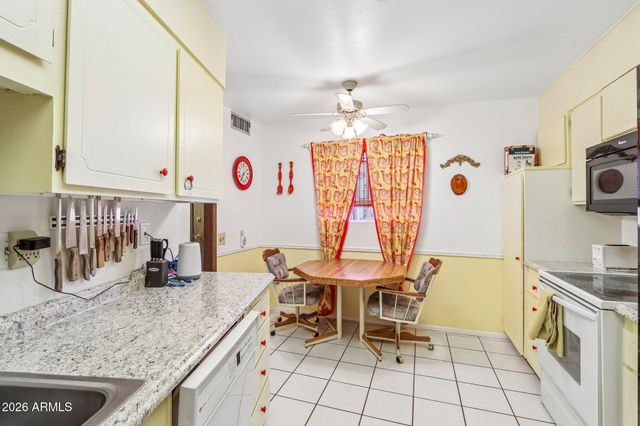11129 W JACARANDA Drive, Sun City, AZ 85373