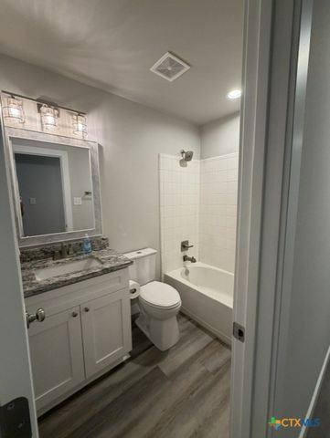191 Valero Drive, San Marcos, TX 78666