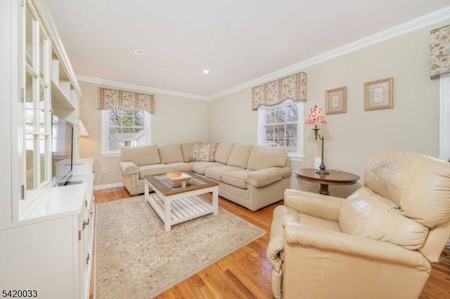 297 Elkwood Ave, New Providence Boro, NJ 07974