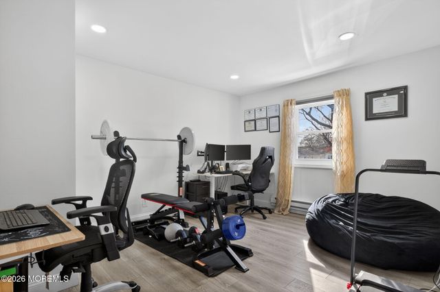 69 Dalby Place, North Middletown, NJ 07748