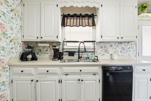 30 Smokey Cir, Petersburg, TN 37144