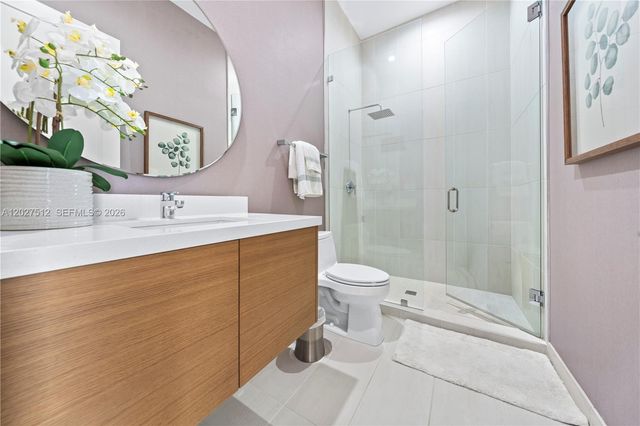 8162 NW 48th Ter, Doral, FL 33166