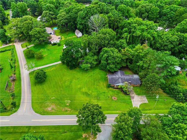 138 Parker Road, Jasper, GA 30143