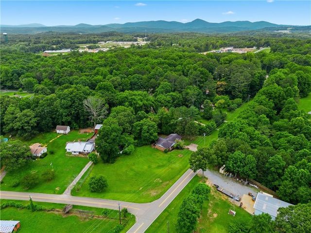 138 Parker Road, Jasper, GA 30143