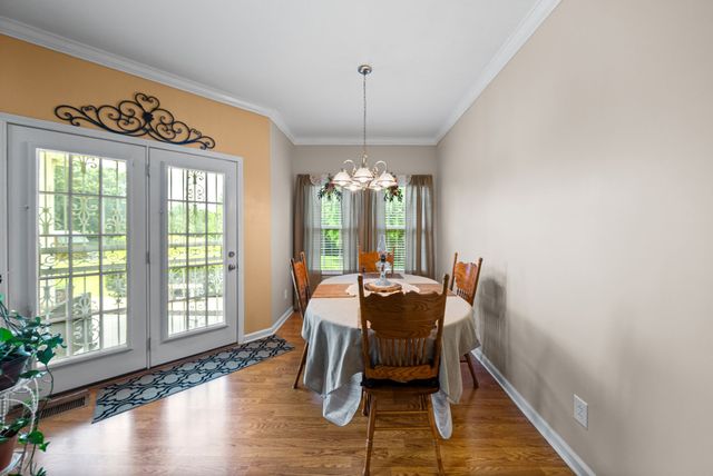 3678 Aisle St, Clarksville, TN 37040