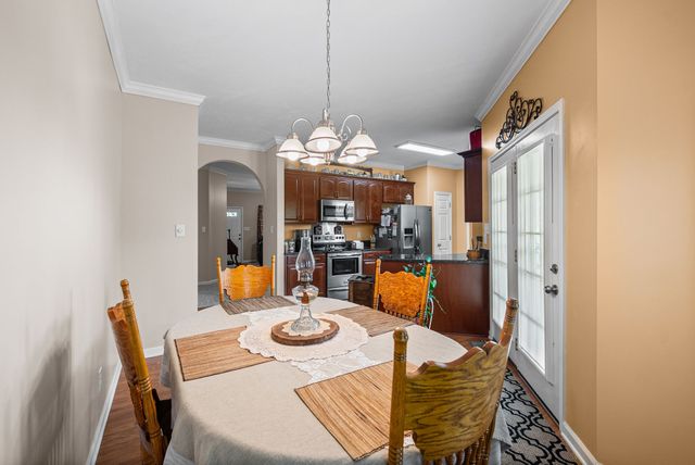 3678 Aisle St, Clarksville, TN 37040