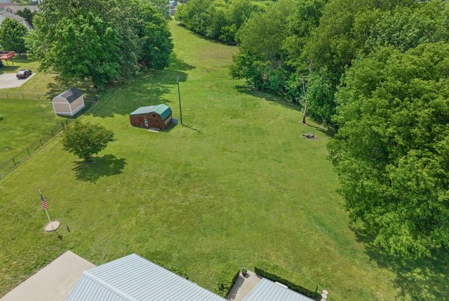 3678 Aisle St, Clarksville, TN 37040