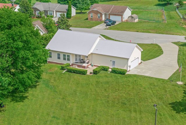 3678 Aisle St, Clarksville, TN 37040