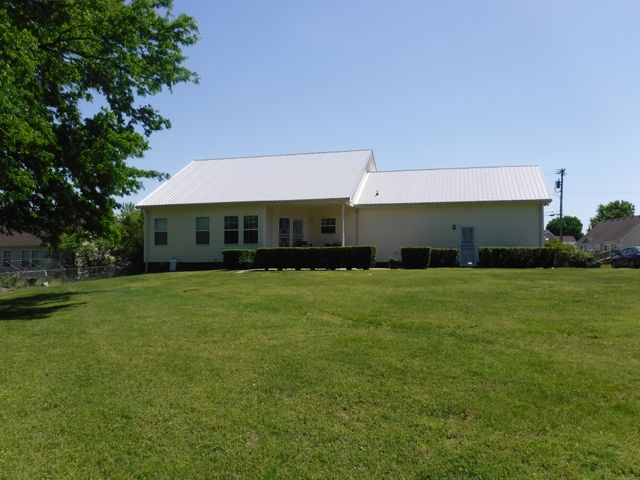 3678 Aisle St, Clarksville, TN 37040