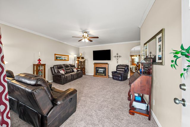 3678 Aisle St, Clarksville, TN 37040