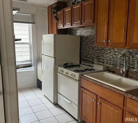 2453 W Franklin Street, Evansville, IN 47712