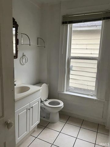 2453 W Franklin Street, Evansville, IN 47712