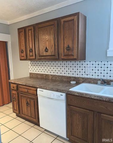 2453 W Franklin Street, Evansville, IN 47712