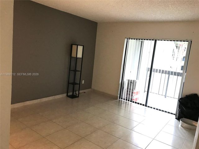 8811 SW 132nd Pl 207CW, Miami, FL 33186
