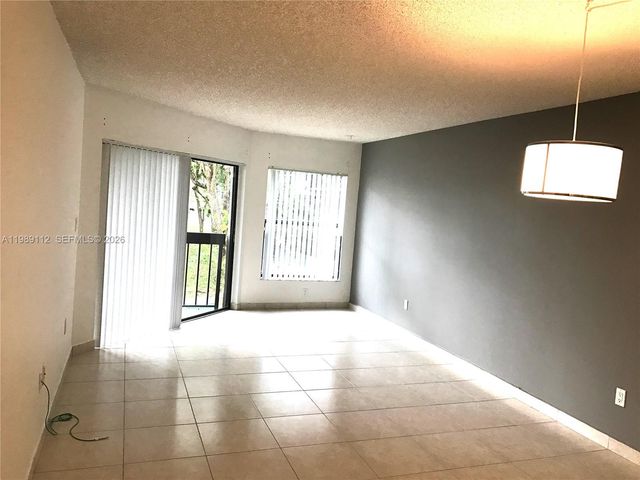 8811 SW 132nd Pl 207CW, Miami, FL 33186