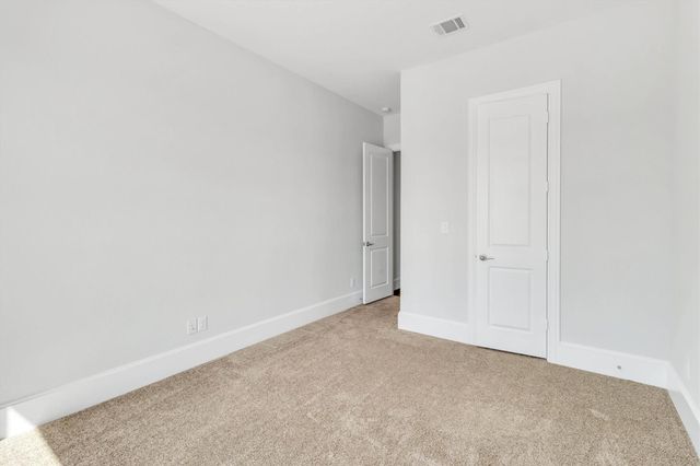 308 Lodestone LN, Austin, TX 78738