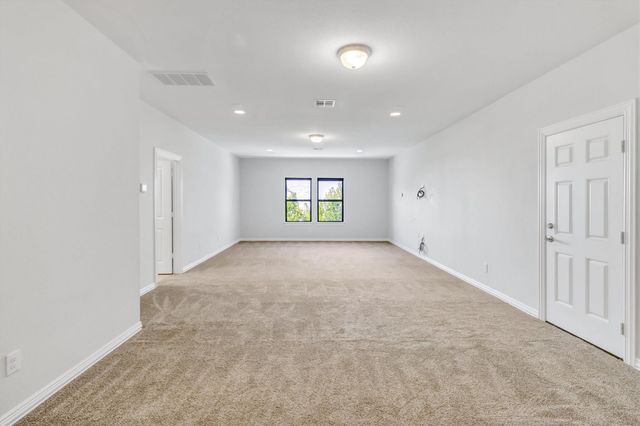 308 Lodestone LN, Austin, TX 78738