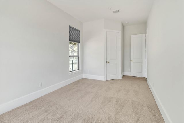 308 Lodestone LN, Austin, TX 78738