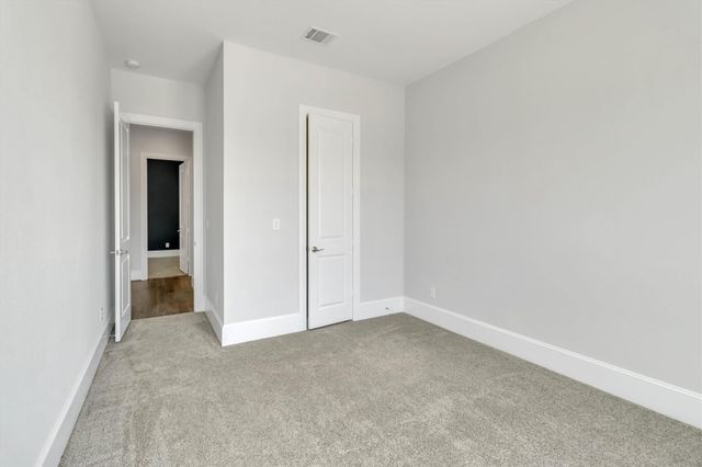 308 Lodestone LN, Austin, TX 78738