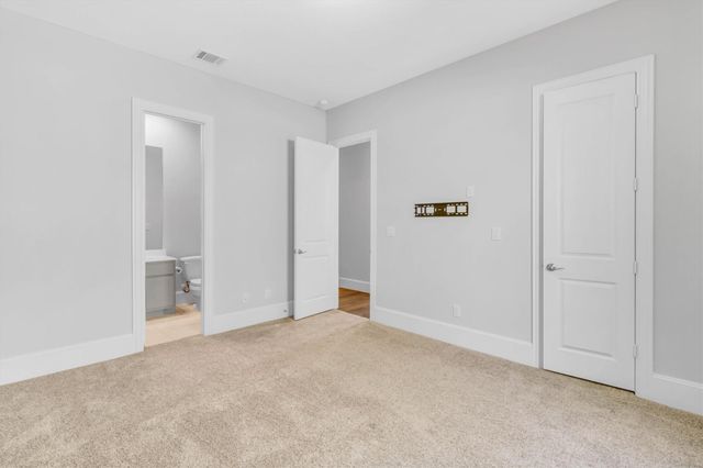 308 Lodestone LN, Austin, TX 78738