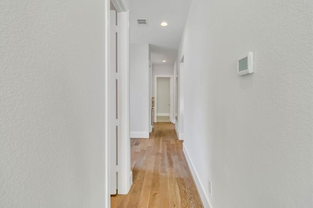 308 Lodestone LN, Austin, TX 78738