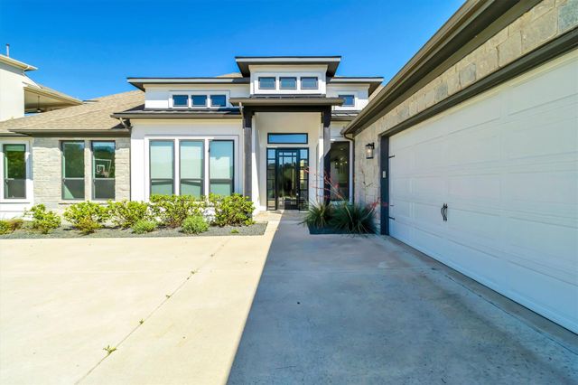 308 Lodestone LN, Austin, TX 78738
