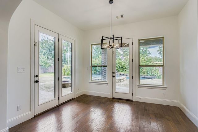 6 Freestone Stream Place, The Woodlands, TX 77389