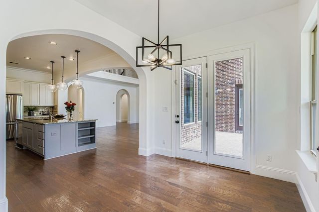 6 Freestone Stream Place, The Woodlands, TX 77389