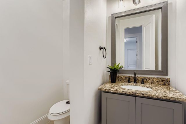 6 Freestone Stream Place, The Woodlands, TX 77389