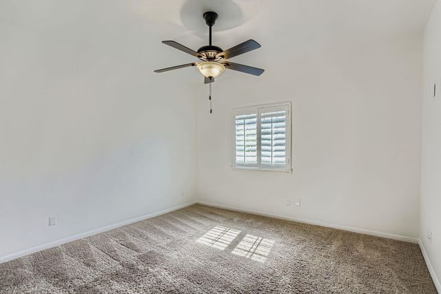 6 Freestone Stream Place, The Woodlands, TX 77389