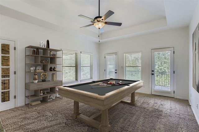 6 Freestone Stream Place, The Woodlands, TX 77389