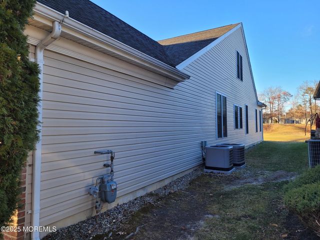 110 Wild Dunes Way, Jackson, NJ 08527