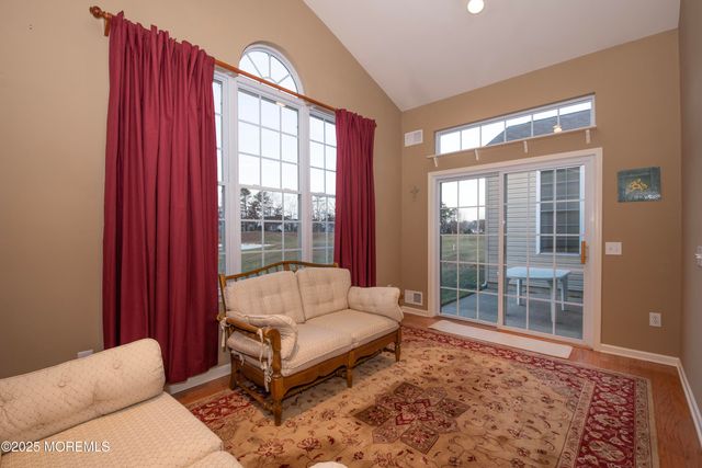 110 Wild Dunes Way, Jackson, NJ 08527