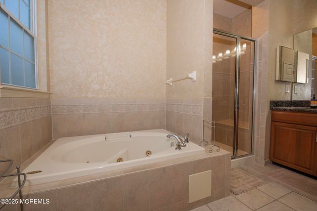 110 Wild Dunes Way, Jackson, NJ 08527