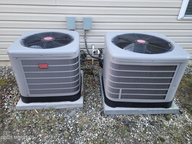 110 Wild Dunes Way, Jackson, NJ 08527