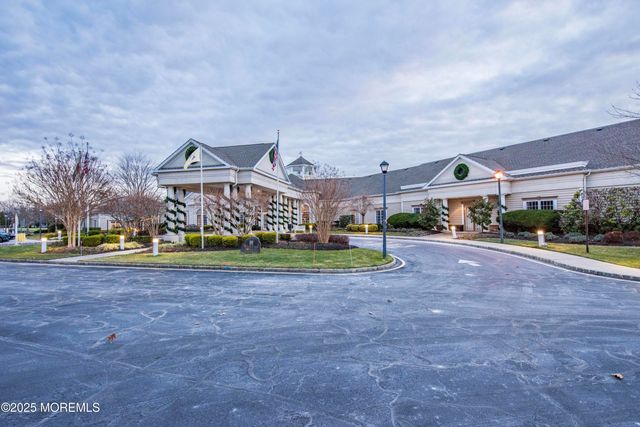 110 Wild Dunes Way, Jackson, NJ 08527