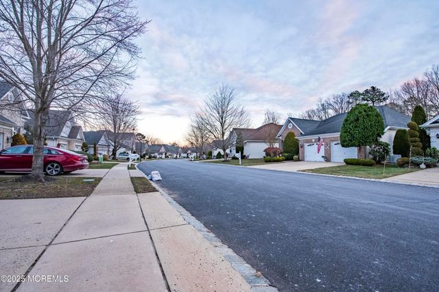 110 Wild Dunes Way, Jackson, NJ 08527