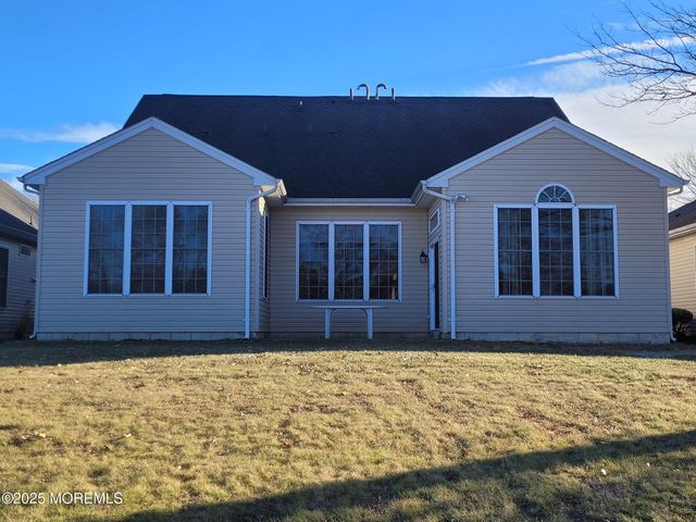 110 Wild Dunes Way, Jackson, NJ 08527