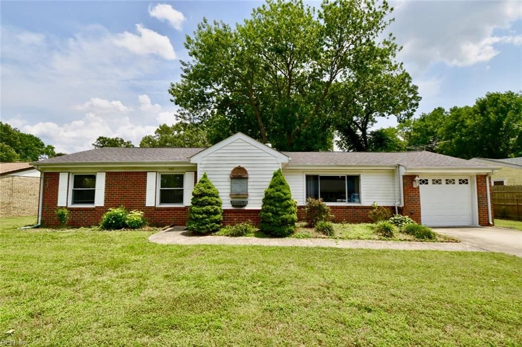 504 S Kings Point RD, Virginia Beach, VA 23452